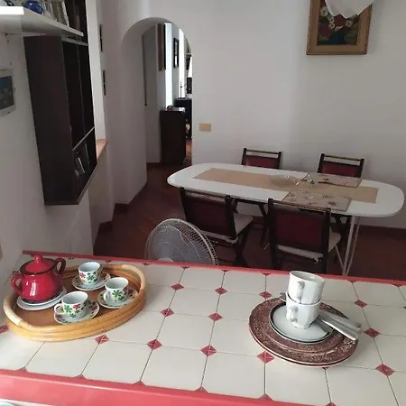 Casa Del Pino شقة سبوتورنو