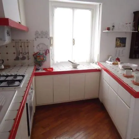 Casa Del Pino * Spotorno